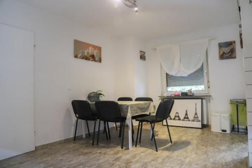 Χώρος καθιστικού στο Gemütliches Familienhaus - fühlt euch wohl