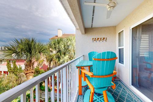 Poolside Villas 303 photo 8