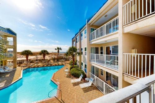 Poolside Villas 303 photo 18