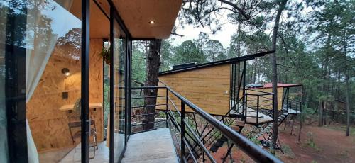 Balkón nebo terasa v ubytování Glamping Pinochueco