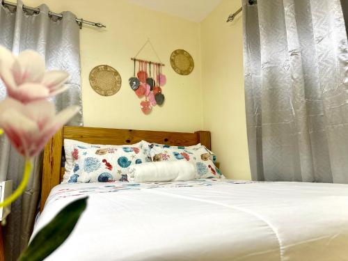 Postel nebo postele na pokoji v ubytování A-2 Apatamentos tipo villa girasol BBQ Piscina Jacuzzis