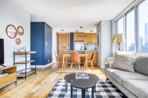 Gallery image of 2BR 2BA Pool Doorman nr Times Sq NYC-126 in New York