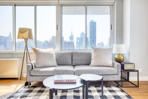 Gallery image of 2BR 2BA Pool Doorman nr Times Sq NYC-126 in New York