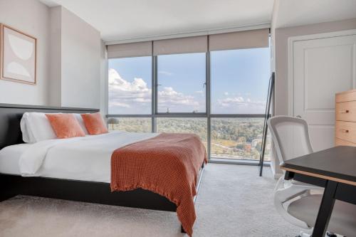 Voodi või voodid majutusasutuse North Bethesda 1br w pools nr coffee groceries WDC-719 toas