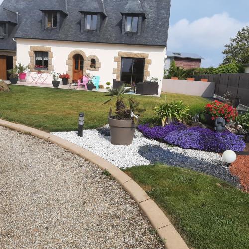 Holidays rental in Tregor – Photos 3