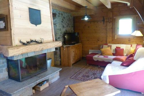 Chalet près des pistes, 8 personnes, 4 chambres - CH11