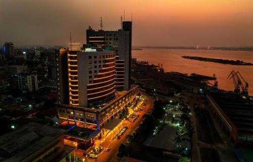Vista general de Kinshasa o vista desde el hotel