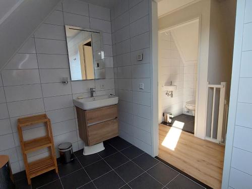 Tasteful holiday home in Scherpenisse with garden