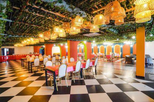 FabHotel Prime Cloud 9 – Photos 4