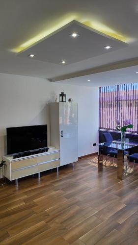 ALAMO LUXURY APARTMENT