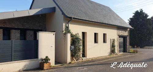 Photo de la galerie de l'établissement Adequate Maison moderne Calme, à Dinard
