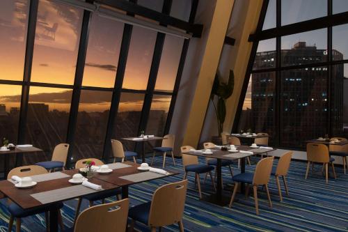 Ресторан / где поесть в Homewood Suites By Hilton Santo Domingo