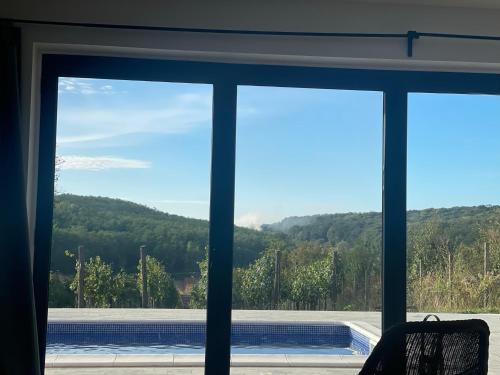 Un paisaje natural cerca de la casa vacacional
