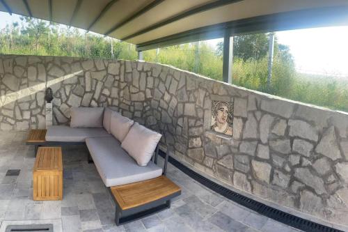 Un lugar para sentarse en Valley of Bikic