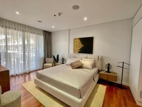 Postel nebo postele na pokoji v ubytování Anantara Residences Palm Jumeirah