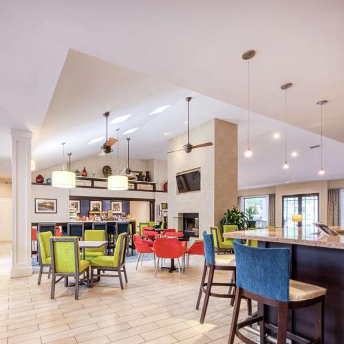 Posezení v ubytování Hampton Inn & Suites Wilmington/Wrightsville Beach