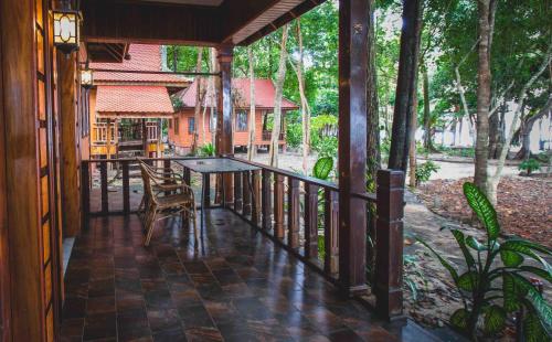 Gallery image of Tree House Bungalows in Koh Rong Island