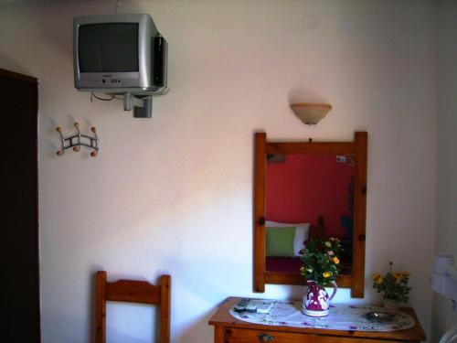 TV a/nebo společenská místnost v ubytování Twins Studios II - Old Village