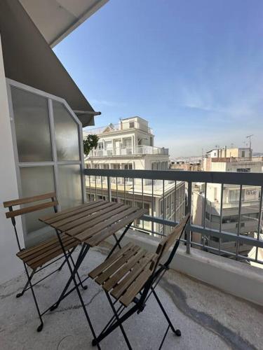 Spacious Heart of the City Apartment - Ermou Street Syntagma