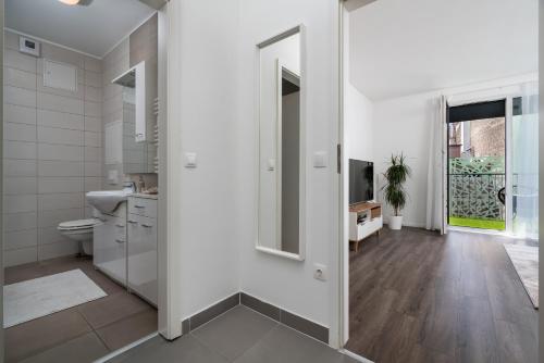 Kúpeľňa v ubytovaní Bauer Downtown Apartment