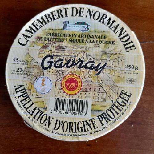 a label that saysgrand canyonhibition durassicatown at Chez Pauline, Gavray. House with secure parking, Wi-Fi & garage. in Gavray