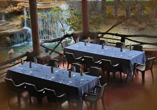 Ein Restaurant oder anderes Speiselokal in der Unterkunft Paraiso Caño Hondo 