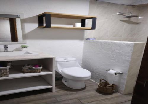 Ванная комната в Casa de Campo, para crear momentos inolvidables! Avandaro, Valle de Bravo