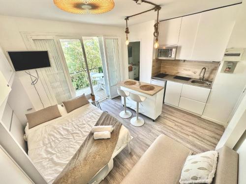 Cuina o zona de cuina de Apartamento Les Eucalyptus