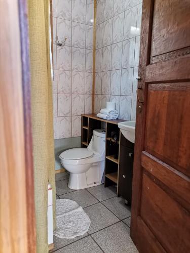 A bathroom at Sol de la Patagonia Bahía Murta