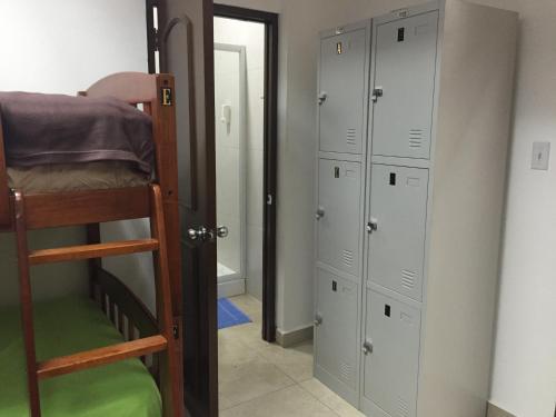 Un ou plusieurs lits superposés dans un hébergement de l'établissement Panama Hat Hostel