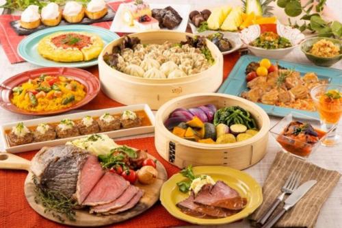 a table with many different types of food in containers at 风宿之所民宿 in Ichikawa