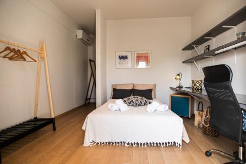 AEGLI Central Luxury Apartment