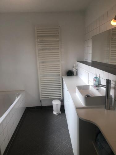 Gambar di galeri bagi Alterwanderweg Haus di Hamburg