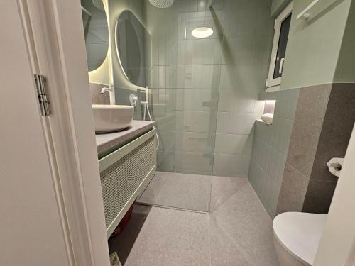 Platon Stylish Apartment