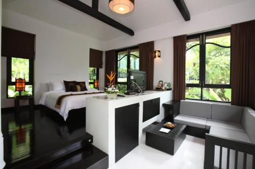 Gallery image of Numsai Khaosuay Resort in Ranong
