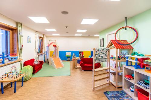 Kelab kanak-kanak di Das Hopfgarten Aparthotel