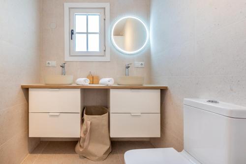 Casa de la Buena Vida - 3 Bedroom Townhouse with Sea View