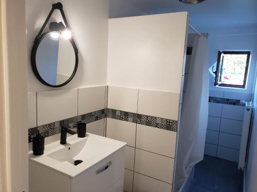 Koupelna v ubytování Le souplex d'Anaïs