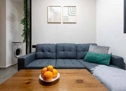 Гостиная зона в Luxury Central Old Town Apartment