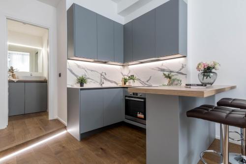 Hostmate - Milano - Disciplini's Touch - Duomo