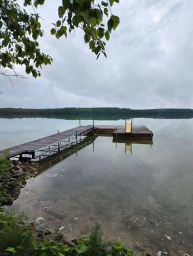 Quaint Waterfront Retreat – Photos 5