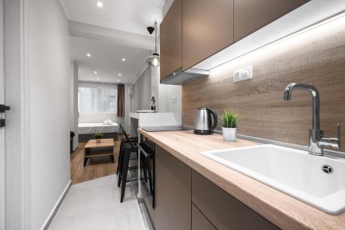 Vesper Apartments, The Luxury Suites