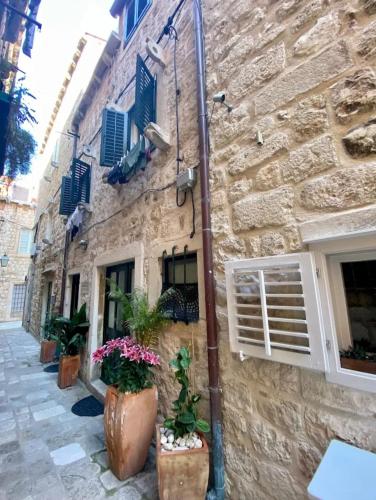 Angelus Rooms