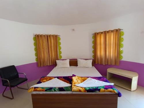 Postel nebo postele na pokoji v ubytování Hotel Rann of Kachchh