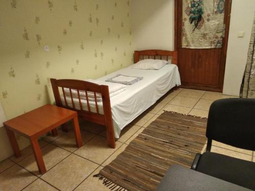 Postel nebo postele na pokoji v ubytování Weekly Hostel - for Solo long term travelers