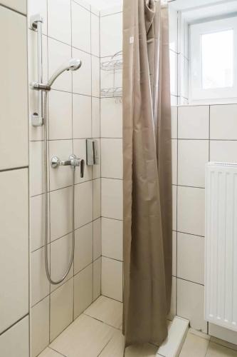 Koupelna v ubytování SárvárLAK Apartmanház