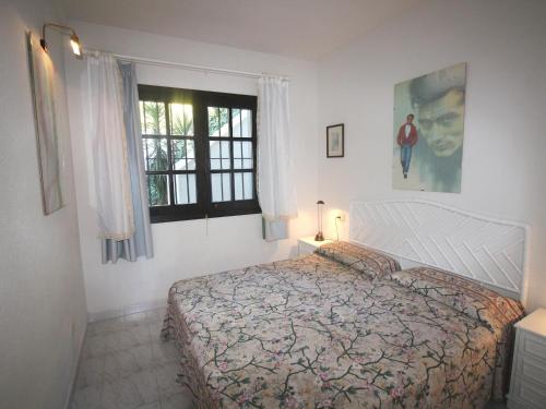 Posteľ alebo postele v izbe v ubytovaní CEL 103 Apartamento luminoso y sencillo en residencial ajardinado con piscina comunitaria - ES-228-22