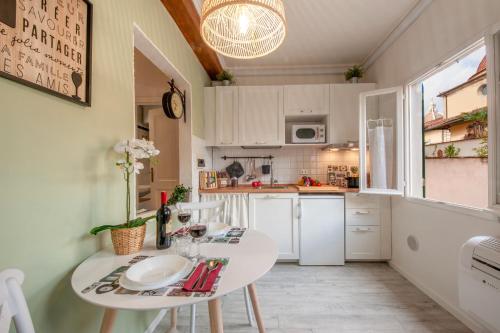 Sweet Pergola - Flo Apartments