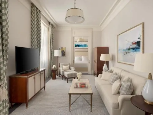 Raffles London at The OWO photo 33