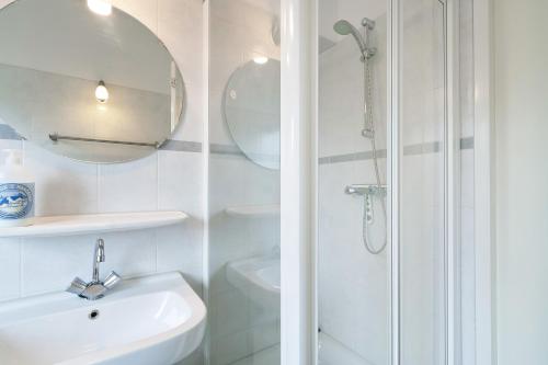 Et badeværelse på Boathouse Suburban Amsterdam